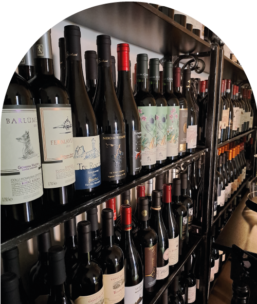 Degustazione vini in ristorante con cucina tipica a Ferrara